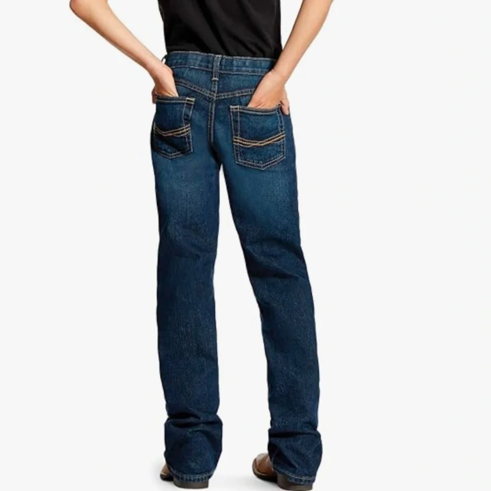 Arita B 4 relaxed jeans
